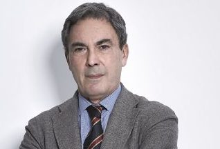 Professore di Microbiologia e Virologia Massimo Clementi