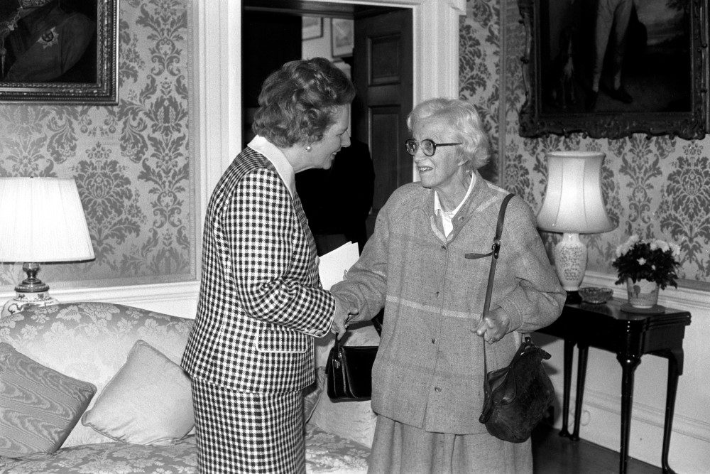 Dorothy Crowfoot Hodgkin e Margaret Thatcher