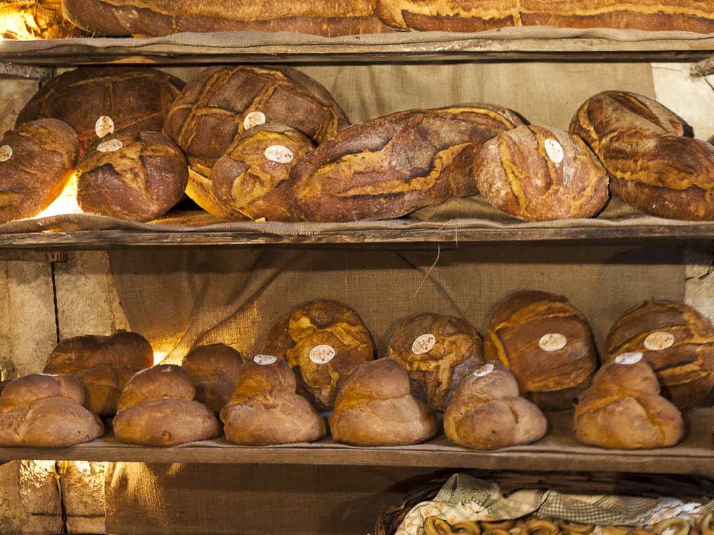 Varianti di pane di Altamura DOP pronte alla vendita