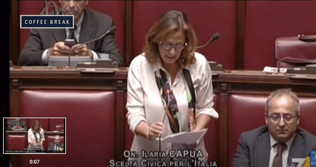 Ilaria Capua si dimette dalla camera dei deputati