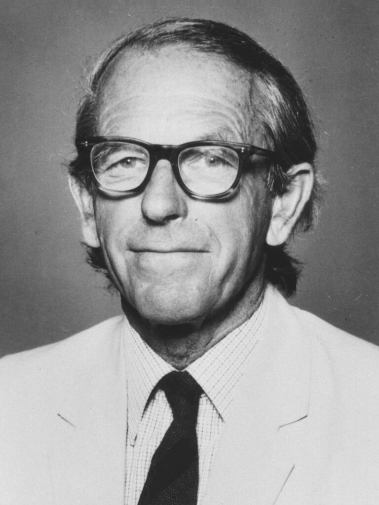  Frederick Sanger, ideatore del sequenziamento del DNA