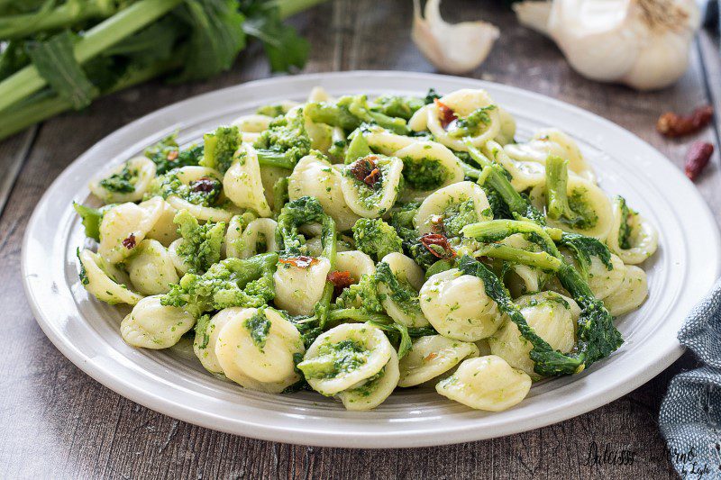 Orecchiette con cime di rapa