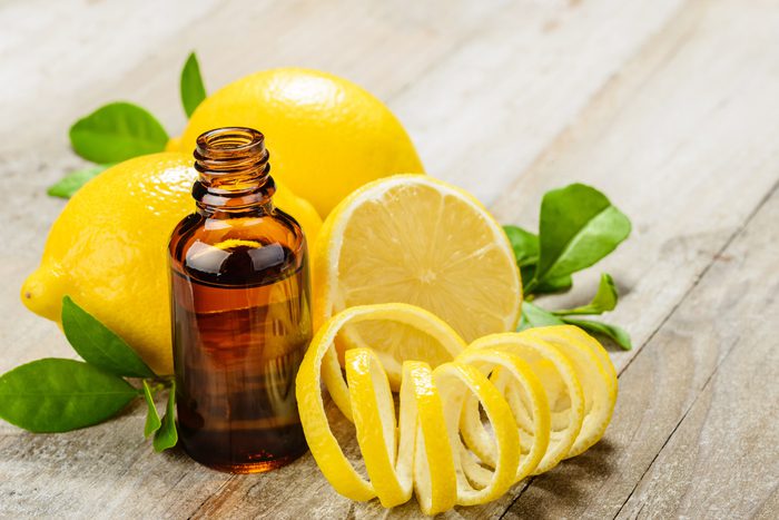 olio essenziale di limone per la purificazione dell'aria