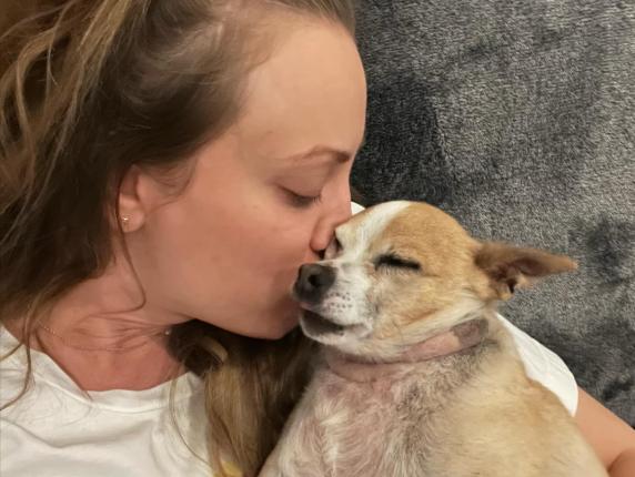 Kaley Cuoco Amore per gli Animali