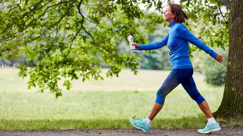 Cosa succede se si fanno 30 minuti di camminata al giorno?