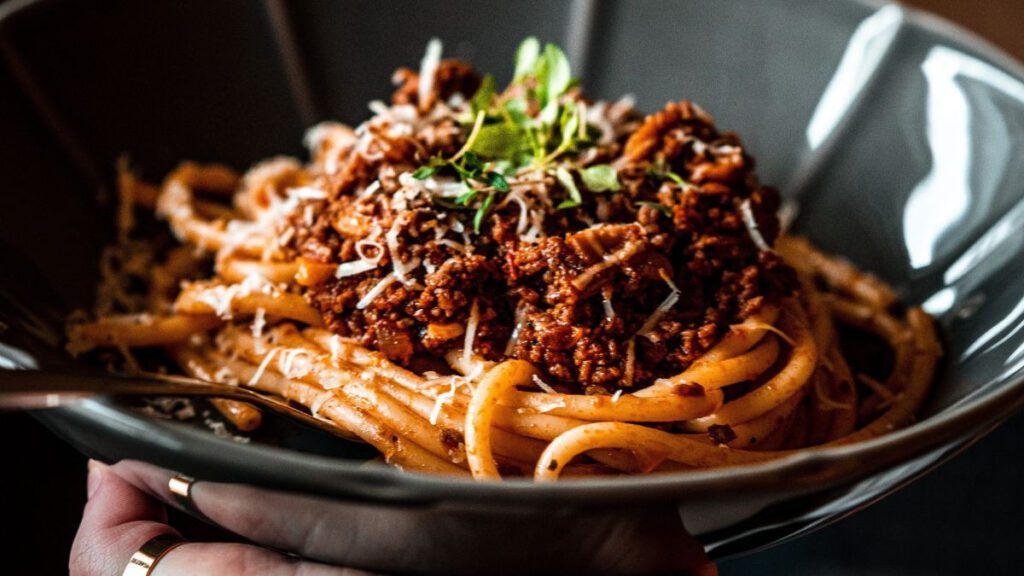 Mangiare Pasta Tutte le Sere: Benefici, Rischi e Consigli