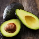 Chi soffre di stitichezza può mangiare l'avocado?